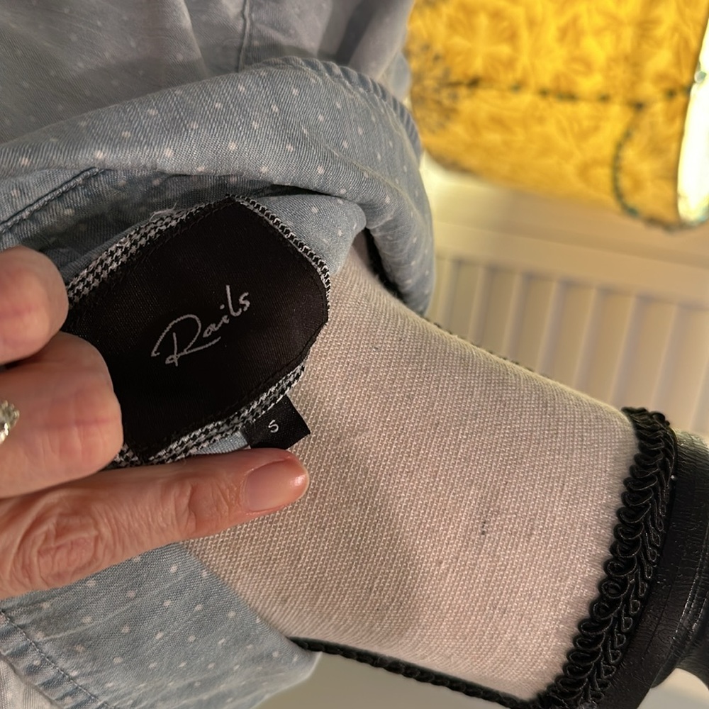 Rails Chambray With Polka Dots Button Down, Size … - image 4